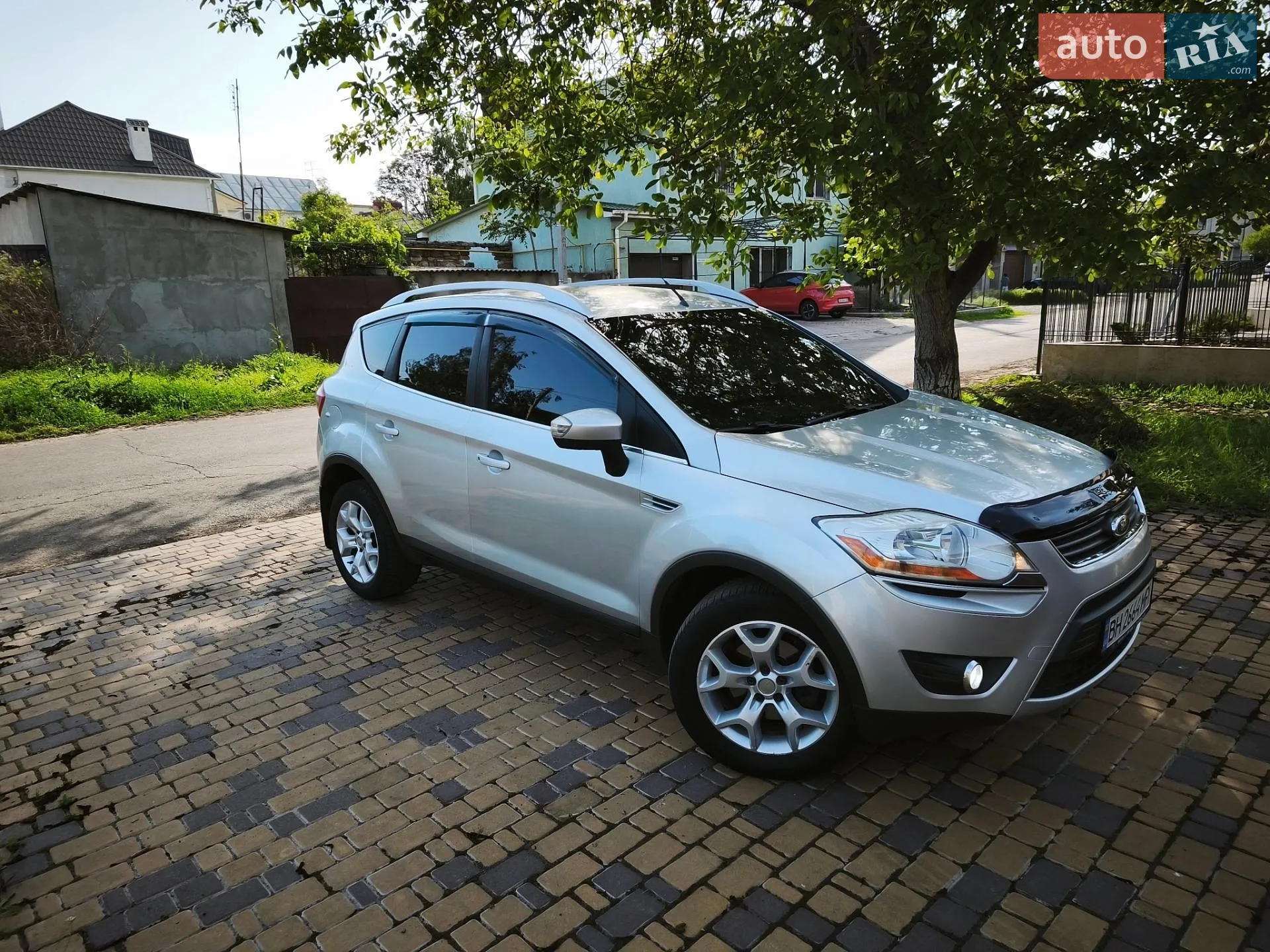 2010 Ford Kuga - мініатюра 2
