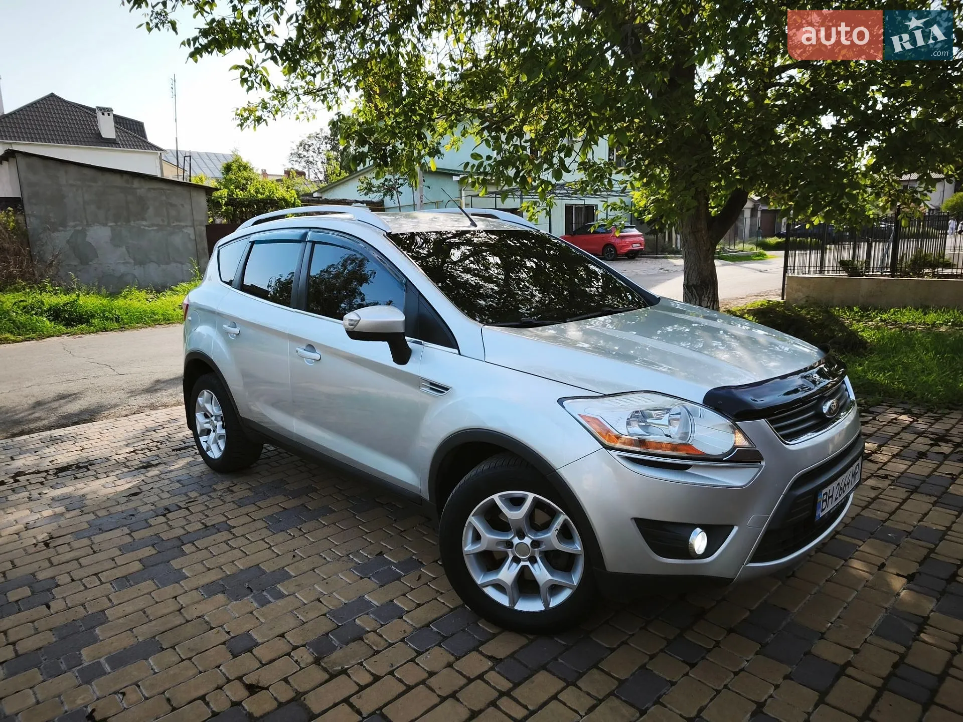 2010 Ford Kuga - фото 1