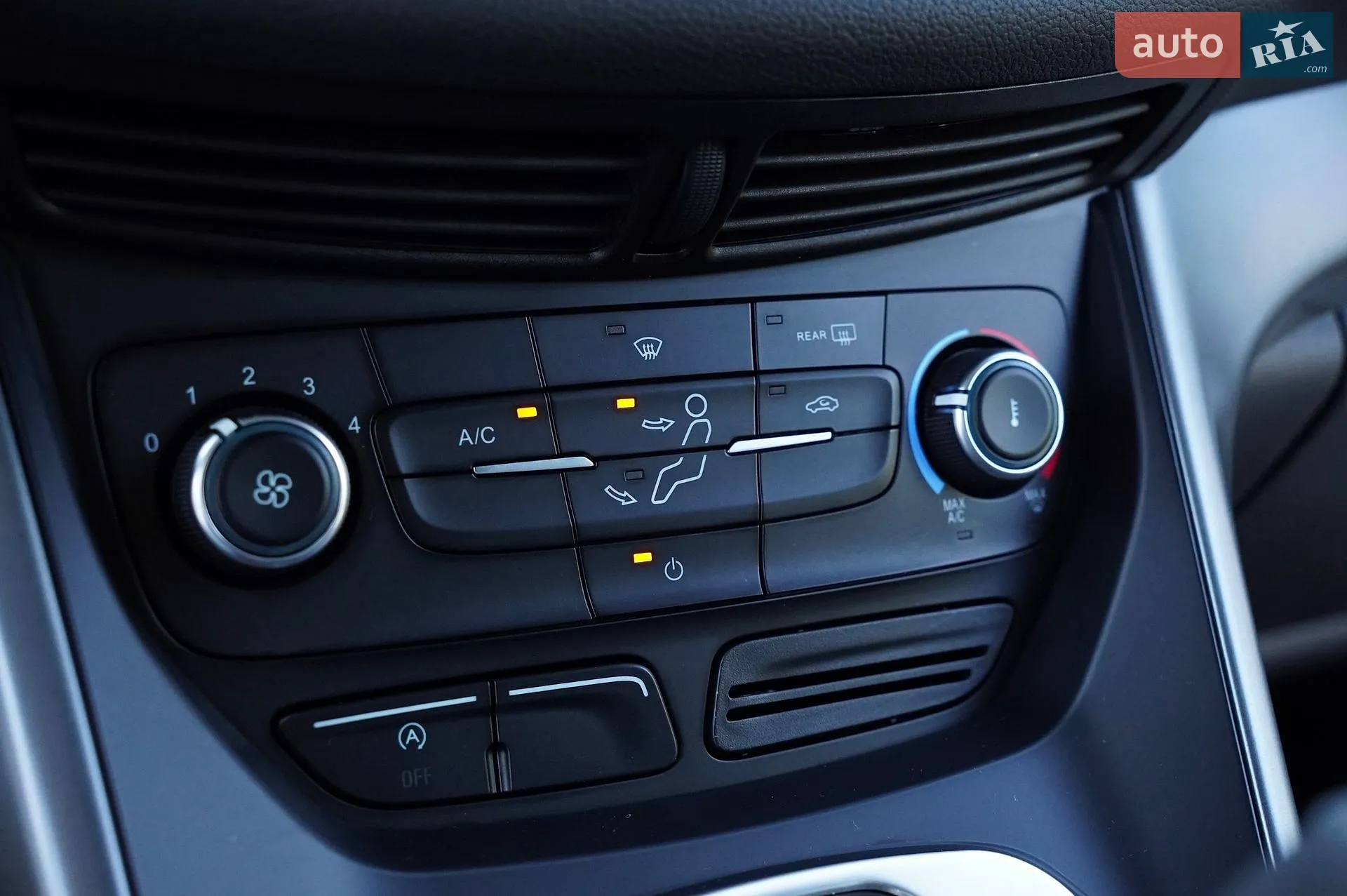 2018 Ford Kuga - мініатюра 37