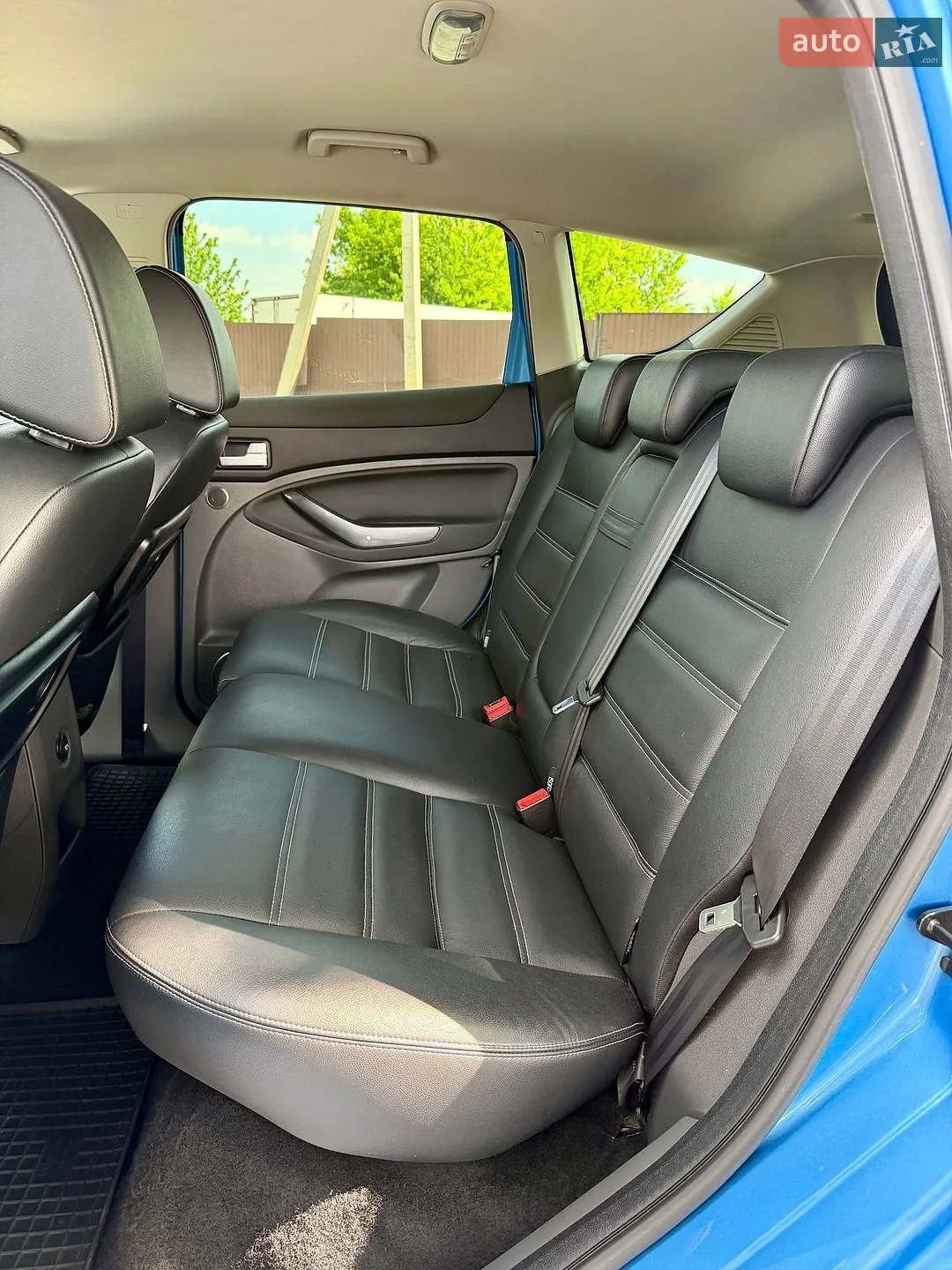 2010 Ford Kuga - мініатюра 29