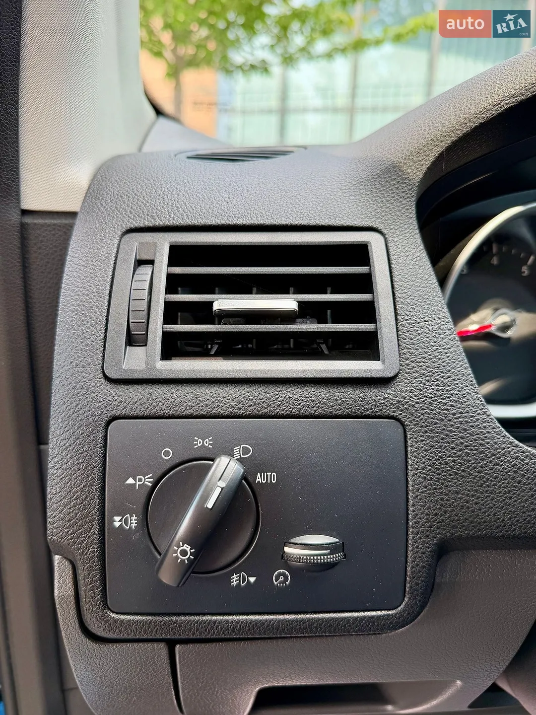 2010 Ford Kuga - мініатюра 36