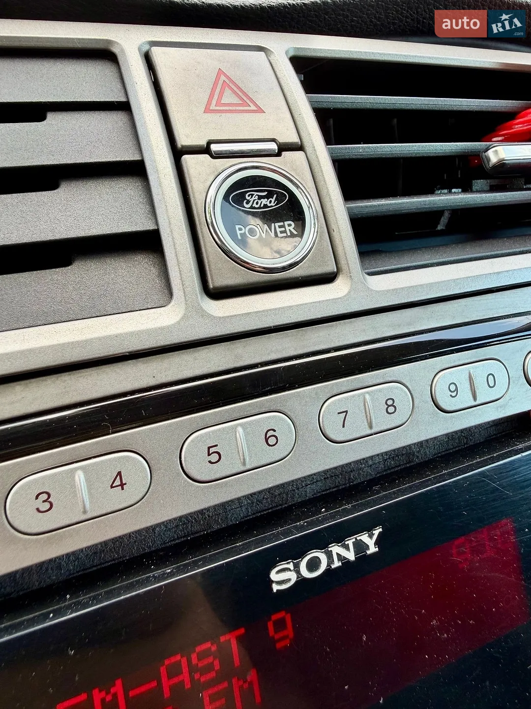 2010 Ford Kuga - мініатюра 41