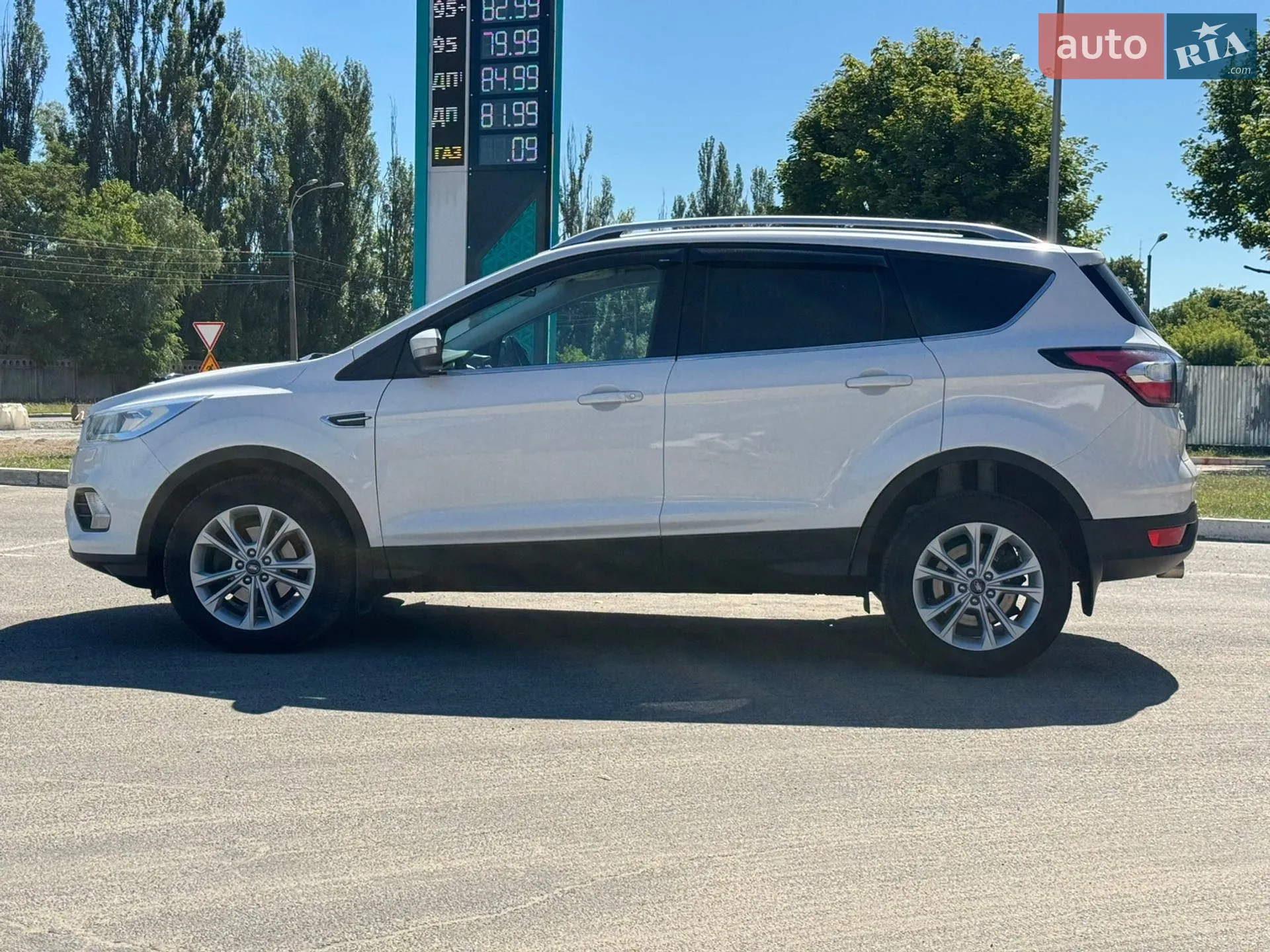 2019 Ford Kuga - мініатюра 8