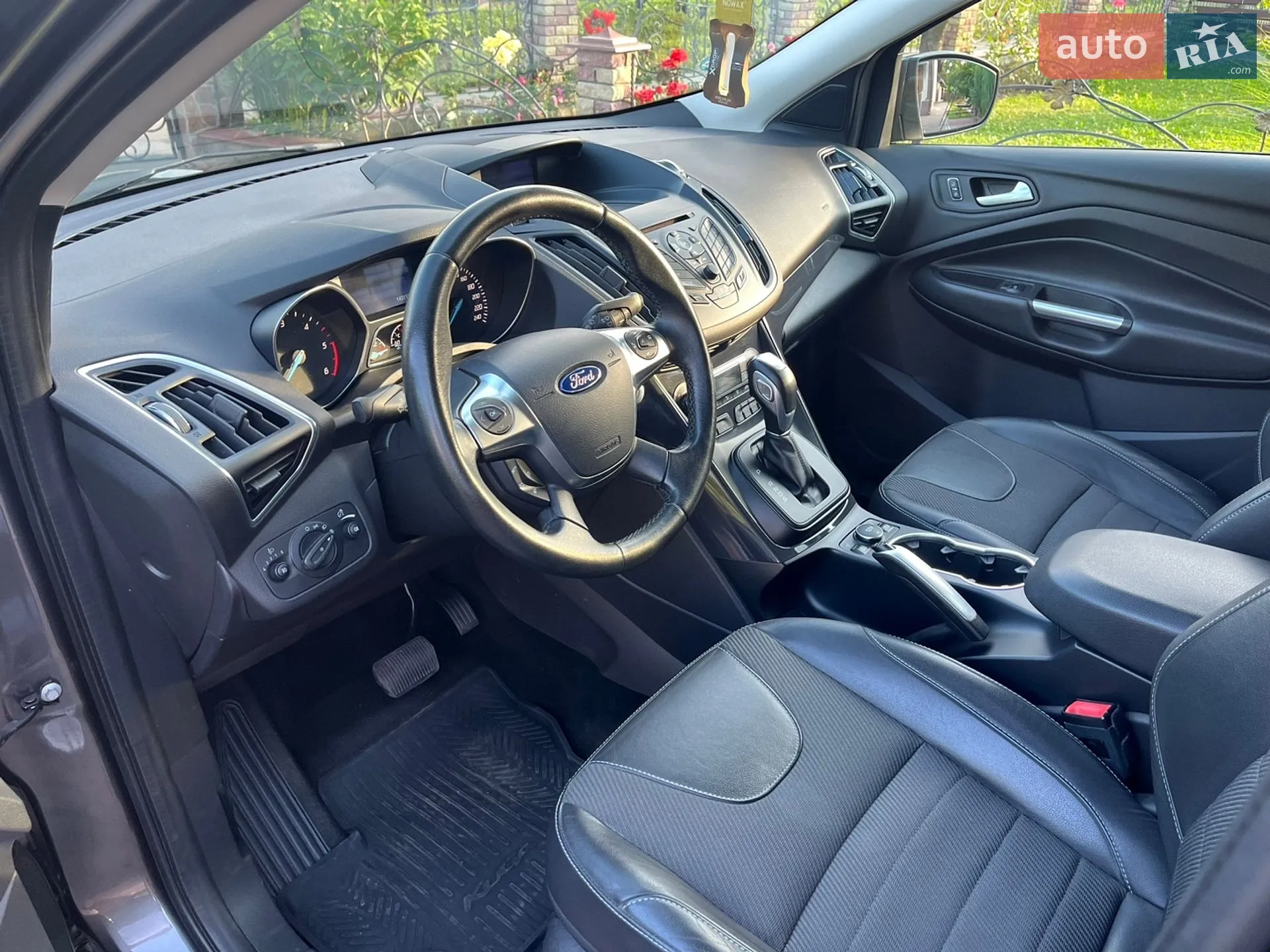 2016 Ford Kuga - мініатюра 20