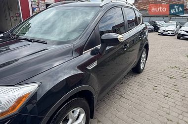 Позашляховик / Кросовер Ford Kuga 2012 в Винниках