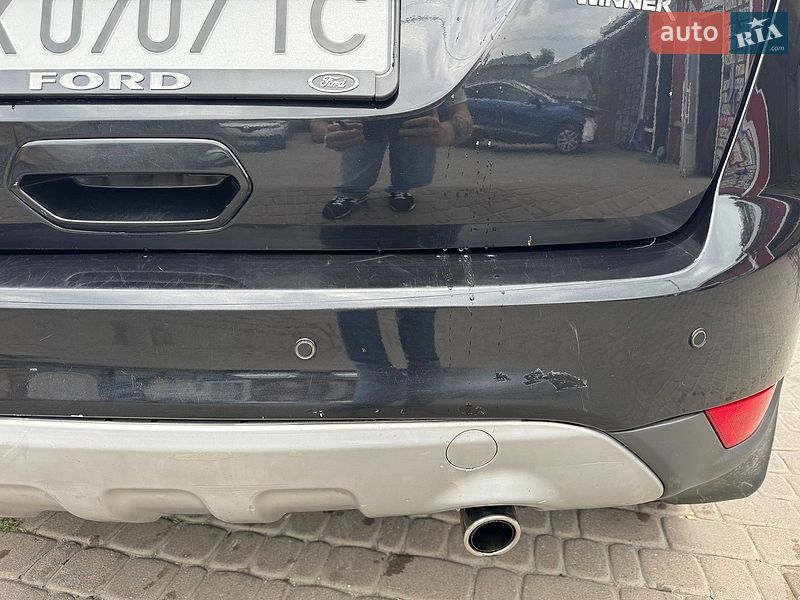 Позашляховик / Кросовер Ford Kuga 2012 в Винниках