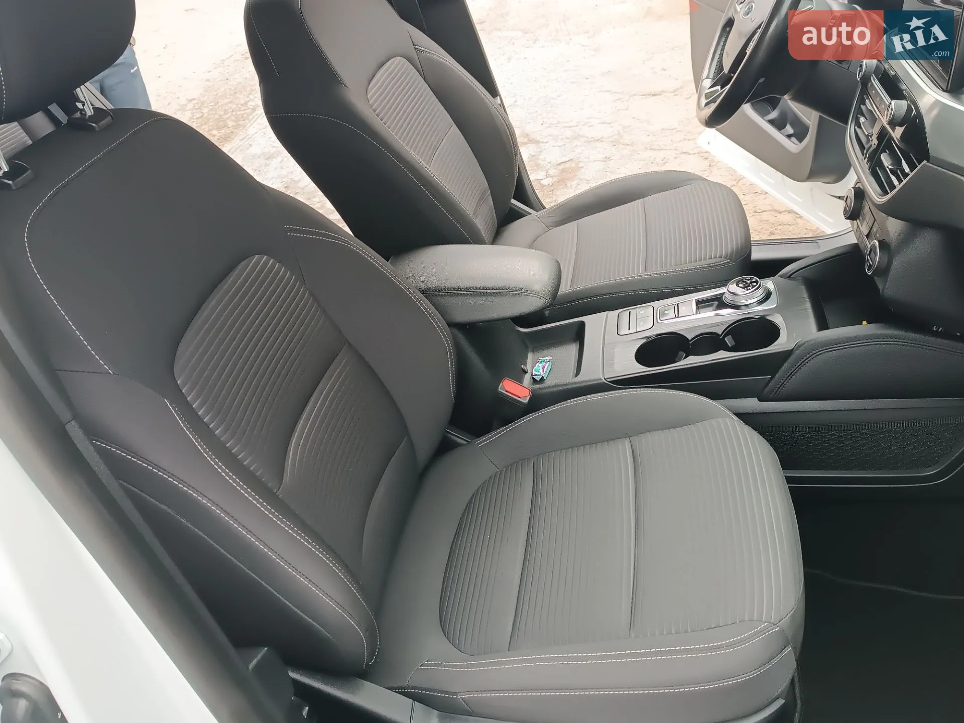 2021 Ford Kuga - мініатюра 35