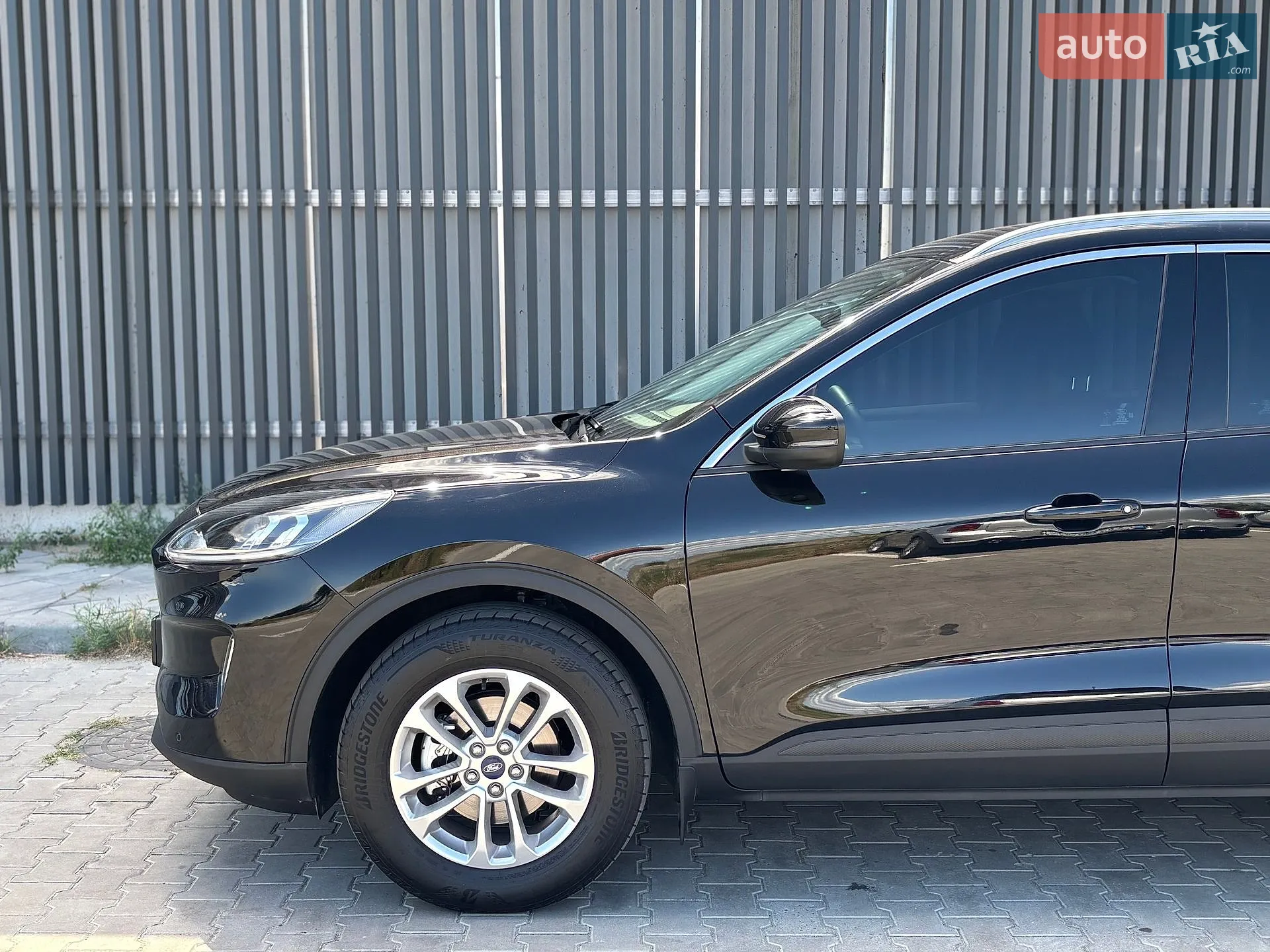 2022 Ford Kuga - мініатюра 2