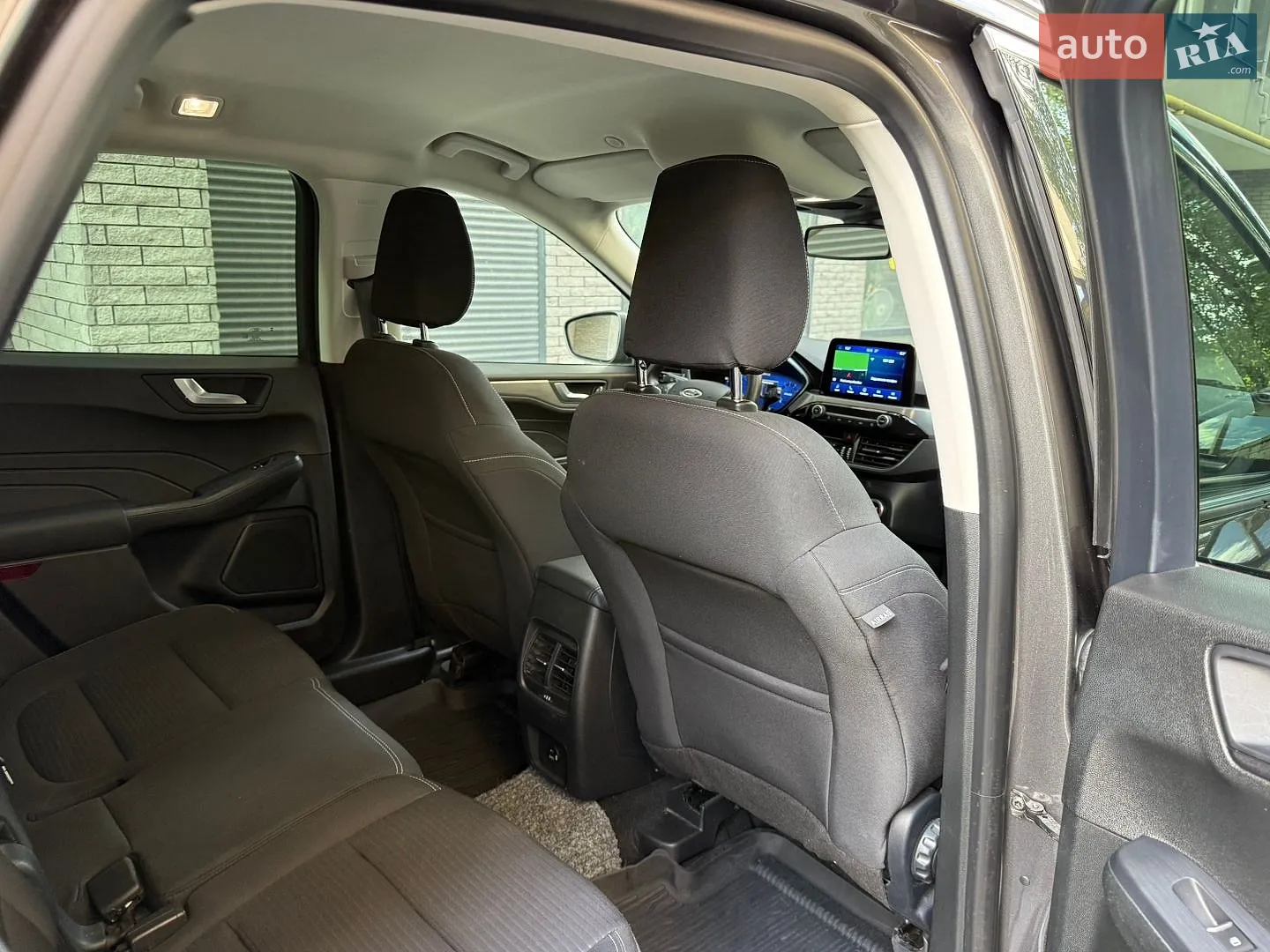 2021 Ford Kuga - мініатюра 44