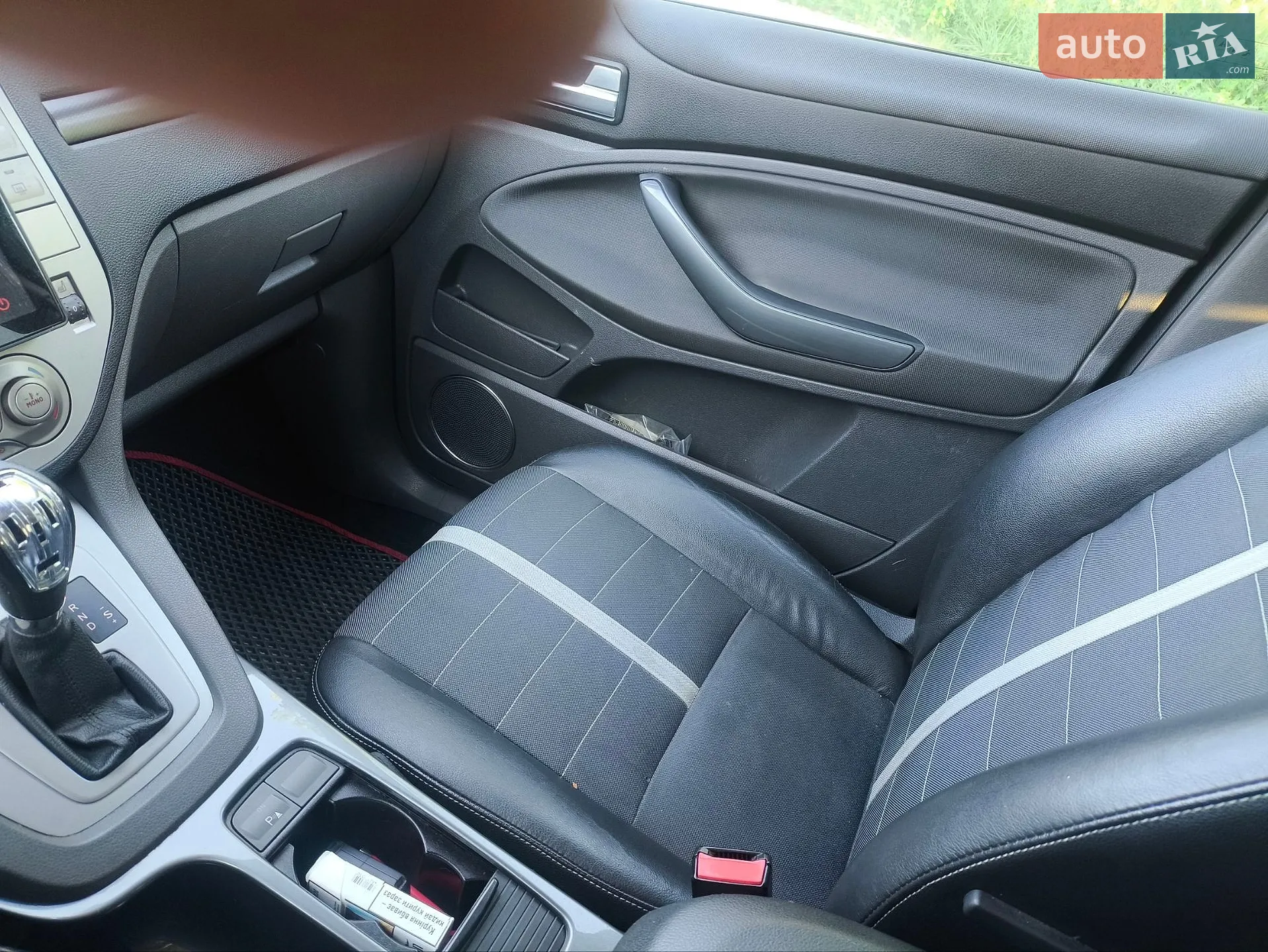 2010 Ford Kuga - мініатюра 4