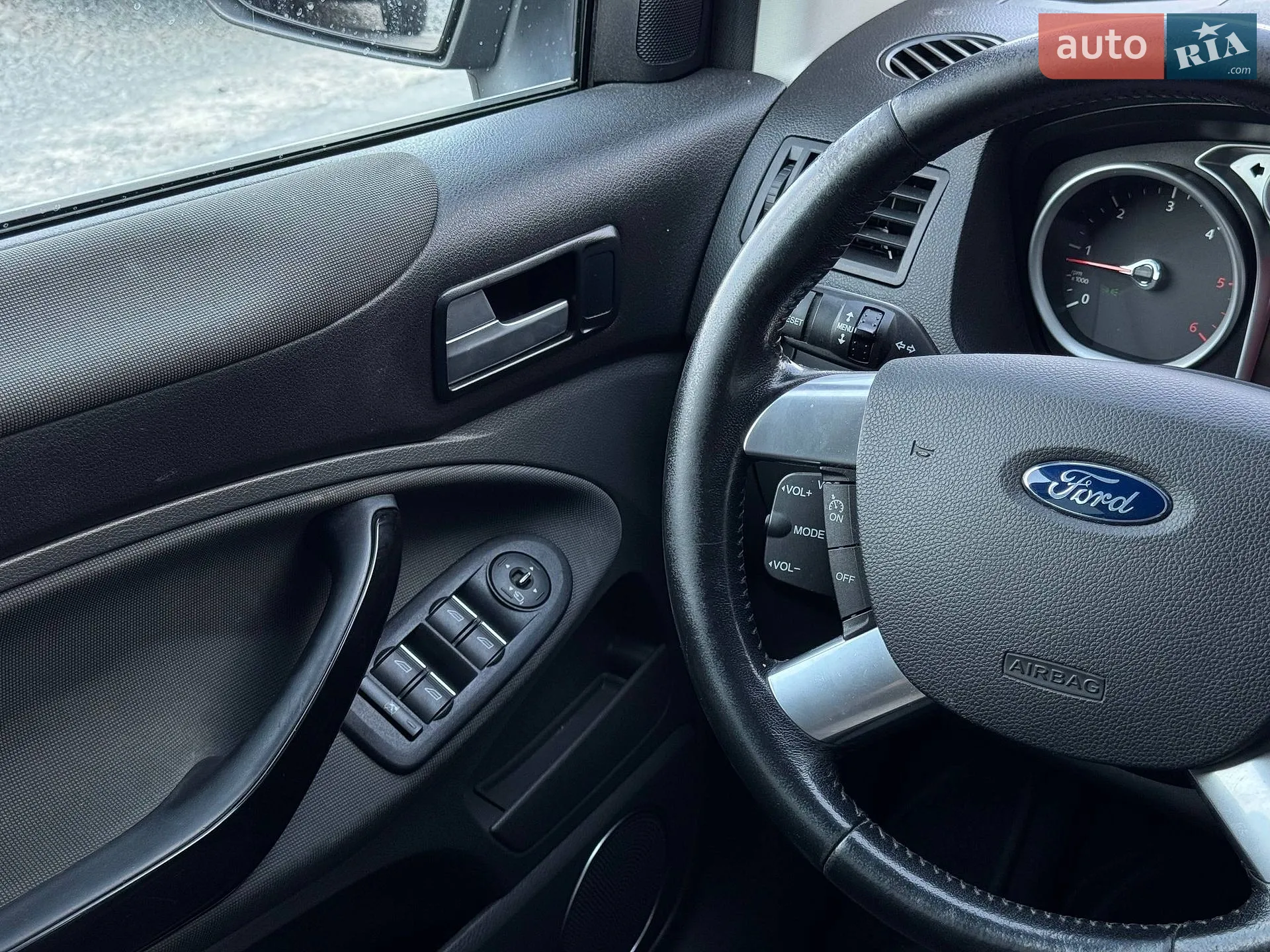 2012 Ford Kuga - мініатюра 48