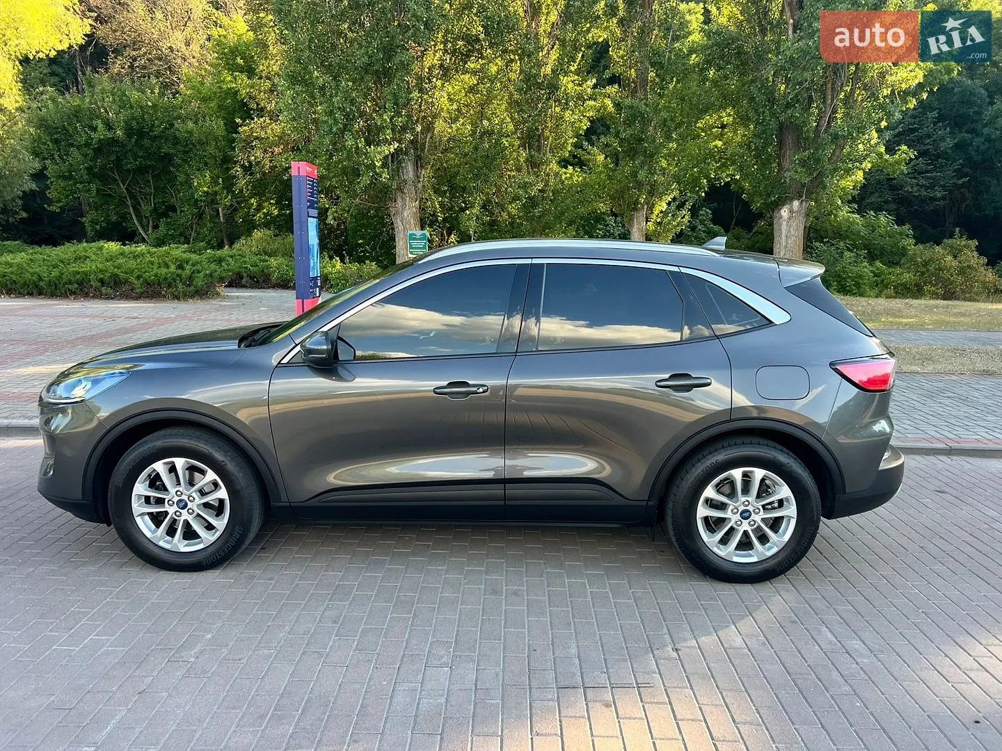 2021 Ford Kuga - мініатюра 2