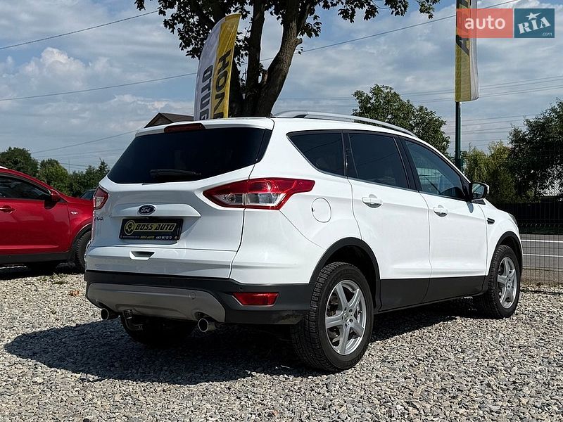 Позашляховик / Кросовер Ford Kuga 2015 в Коломиї