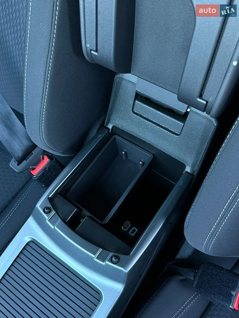 2017 Ford Kuga - мініатюра 15