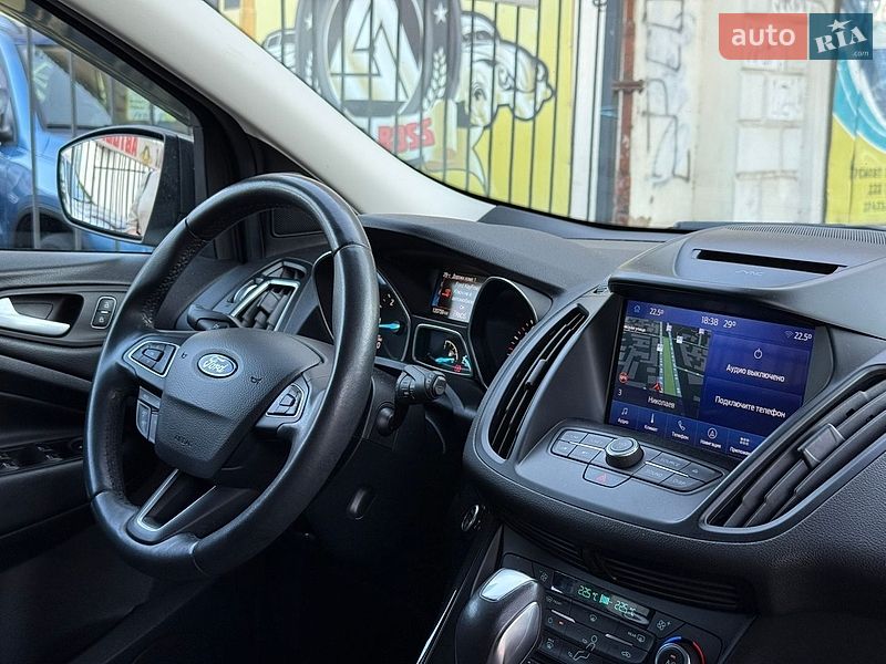 Позашляховик / Кросовер Ford Kuga 2019 в Миколаєві