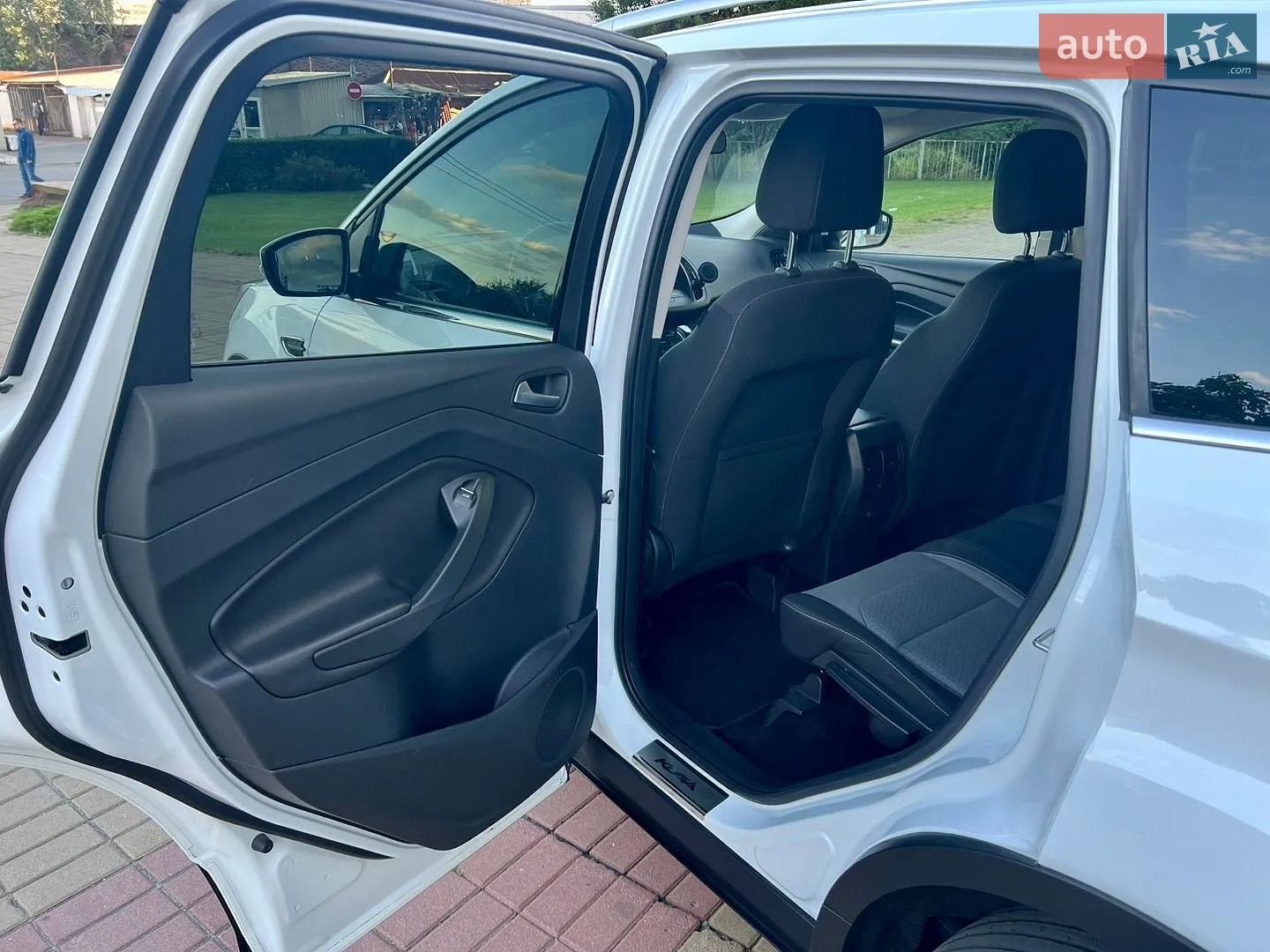 2016 Ford Kuga - мініатюра 21