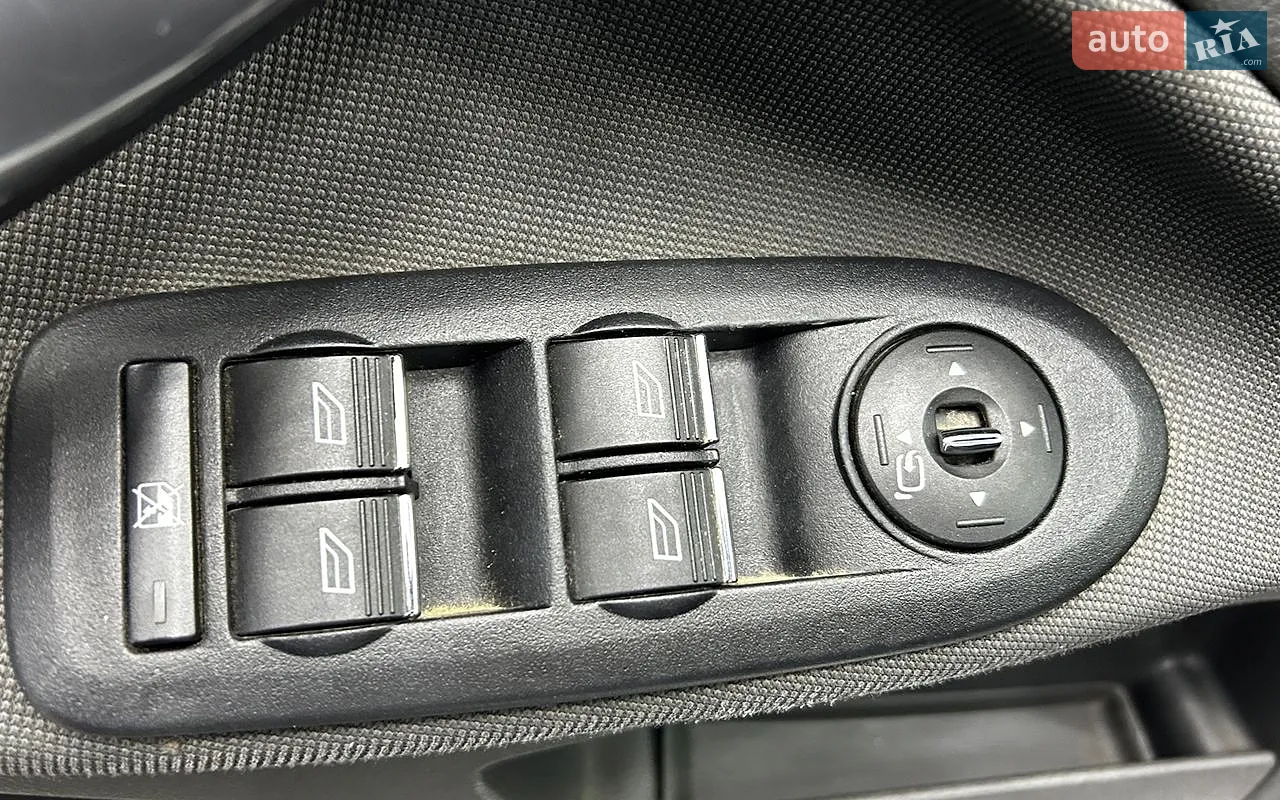 2012 Ford Kuga - мініатюра 16