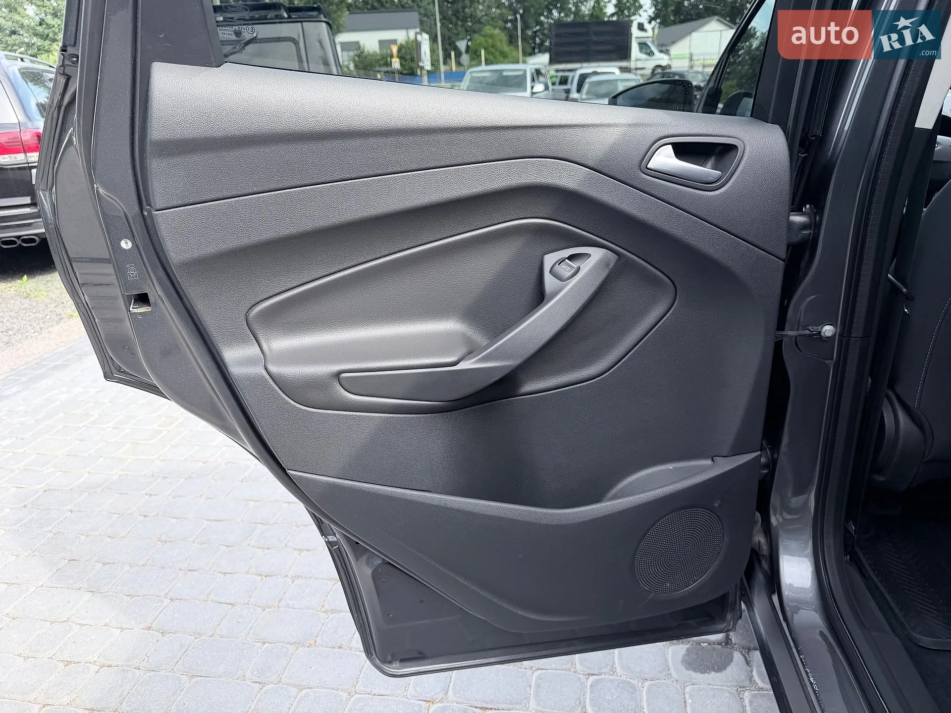 2017 Ford Kuga - мініатюра 36