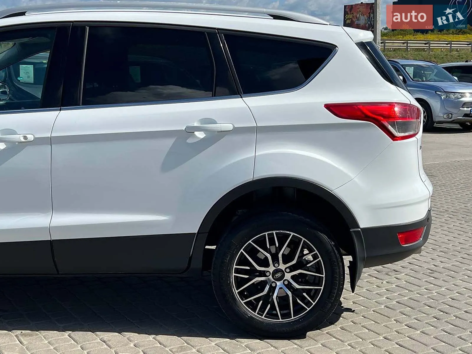 2015 Ford Kuga - мініатюра 5