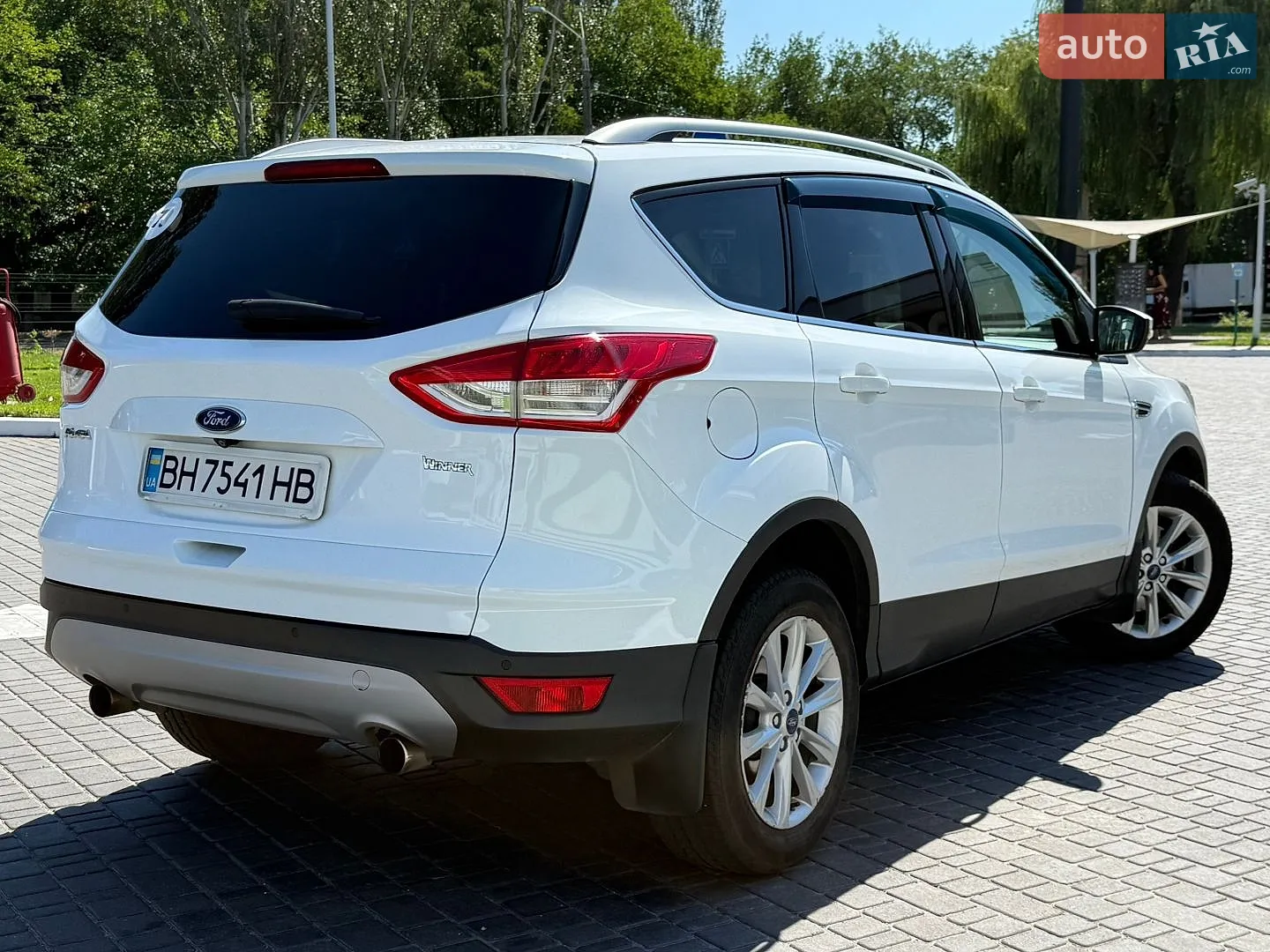 2016 Ford Kuga - мініатюра 15