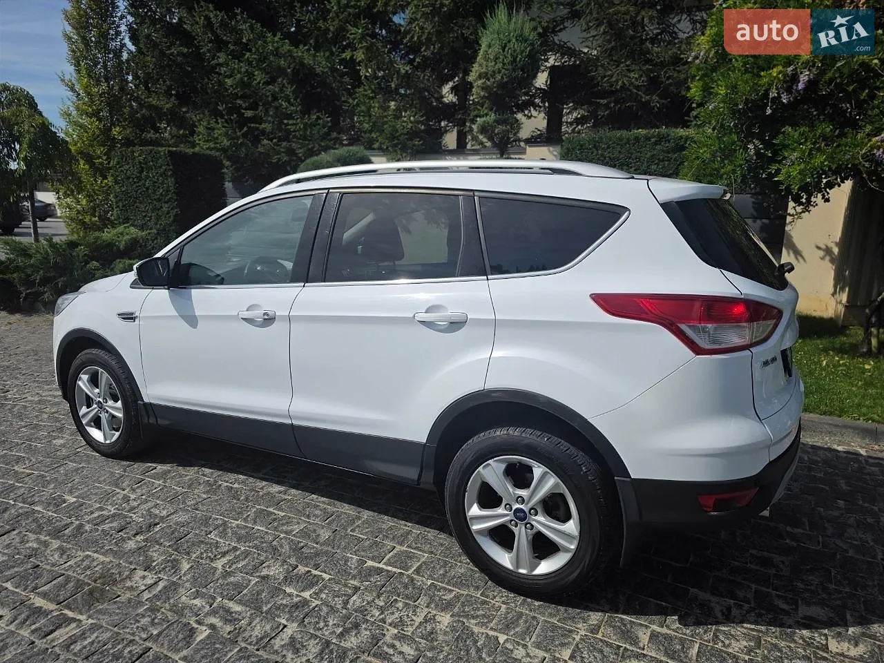 2015 Ford Kuga - мініатюра 11