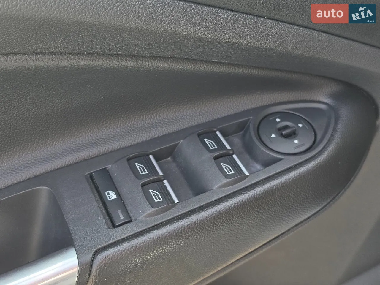 2015 Ford Kuga - мініатюра 23