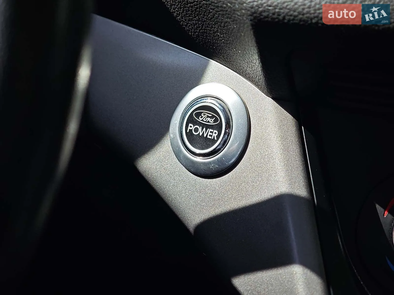2013 Ford Kuga - мініатюра 28