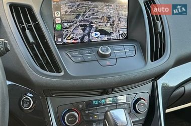 Внедорожник / Кроссовер Ford Kuga 2019 в Хмельницком