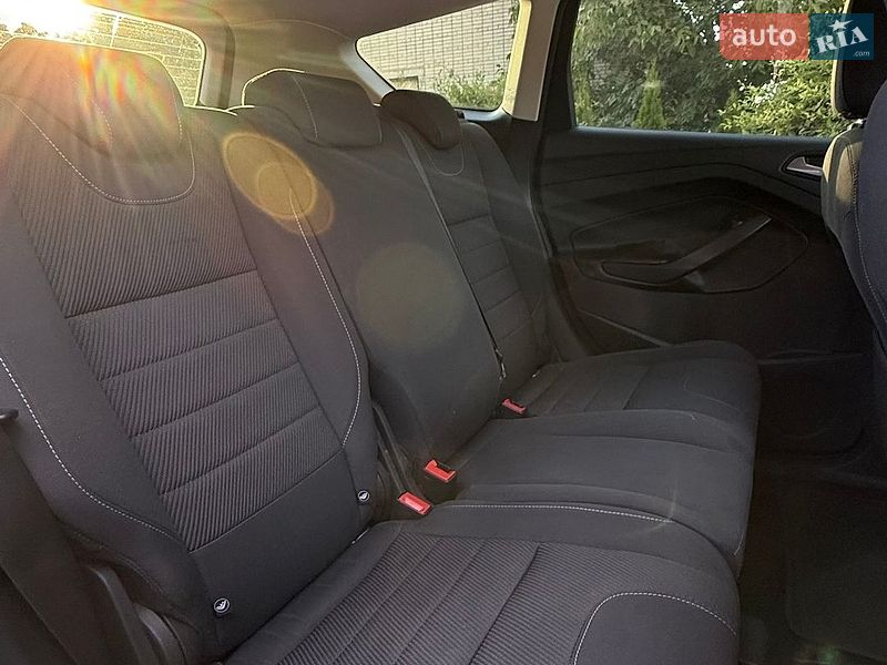 Внедорожник / Кроссовер Ford Kuga 2014 в Бершади