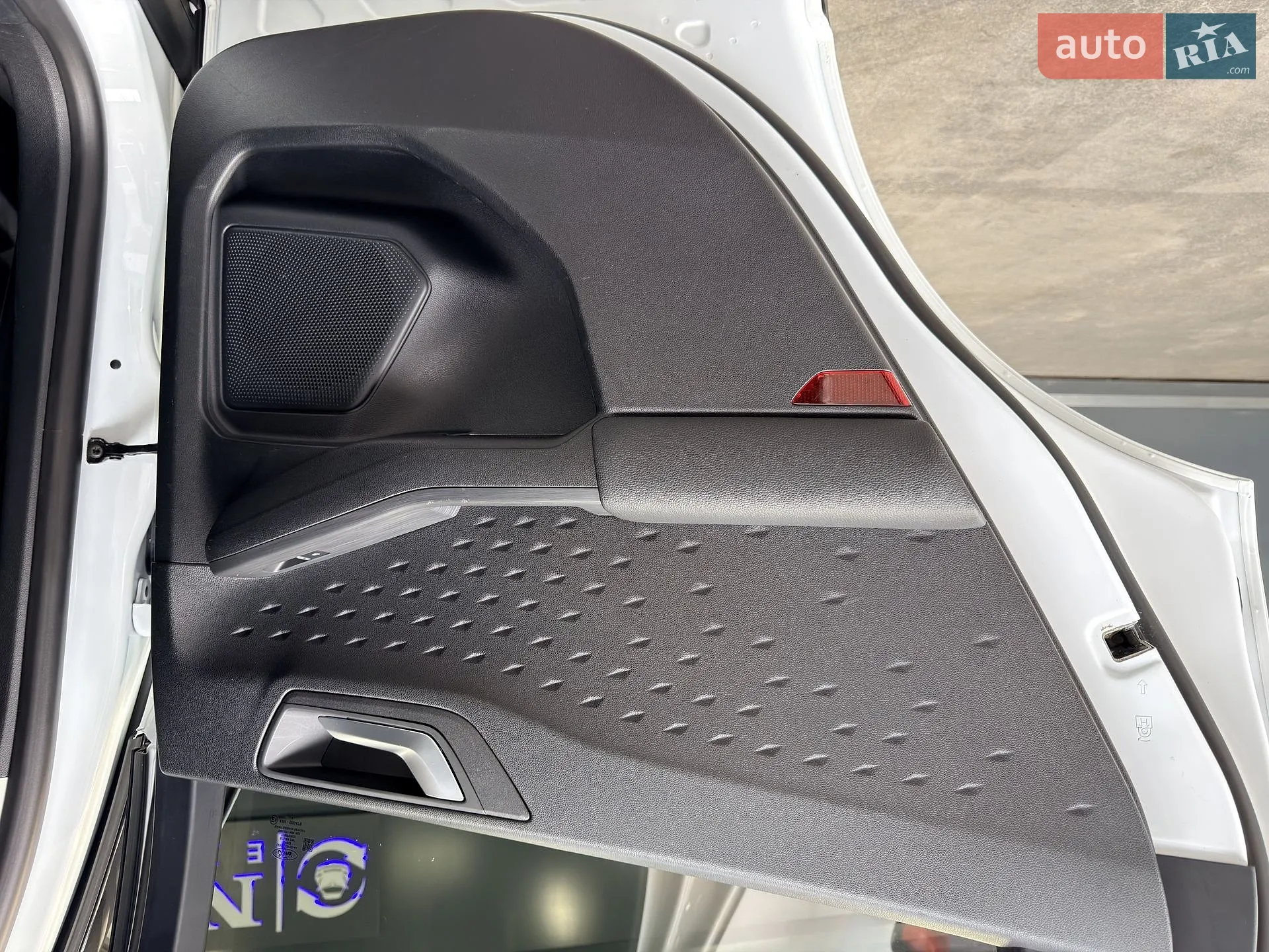 2020 Ford Kuga - мініатюра 36
