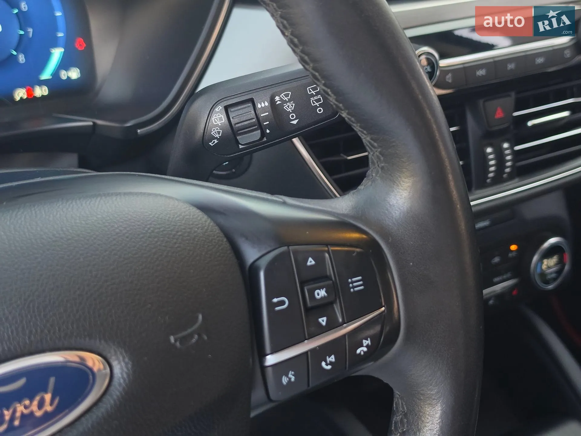 2021 Ford Kuga - мініатюра 37
