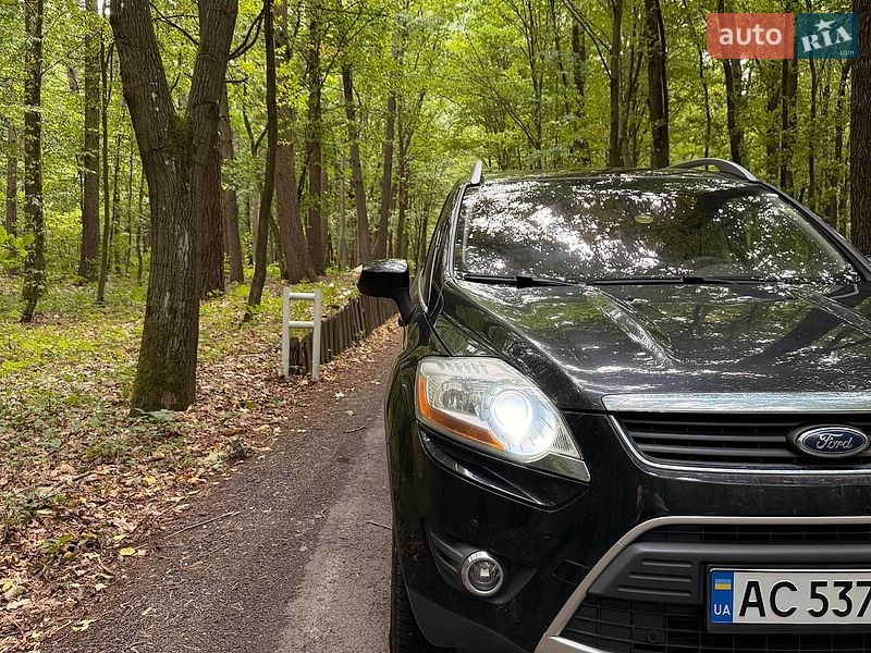 Внедорожник / Кроссовер Ford Kuga 2011 в Луцке