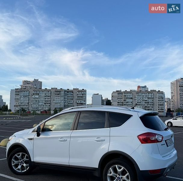 Позашляховик / Кросовер Ford Kuga 2012 в Києві