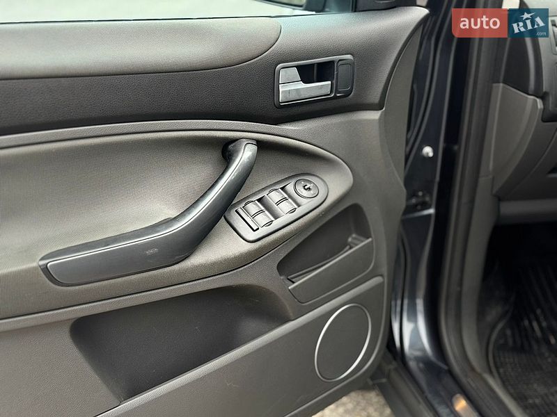 Позашляховик / Кросовер Ford Kuga 2010 в Львові