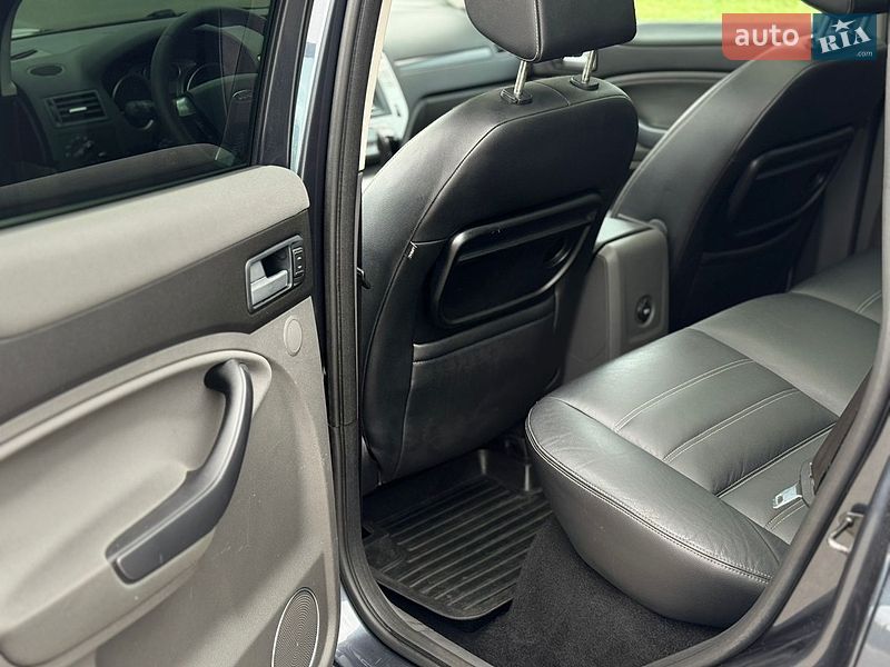 Позашляховик / Кросовер Ford Kuga 2010 в Львові