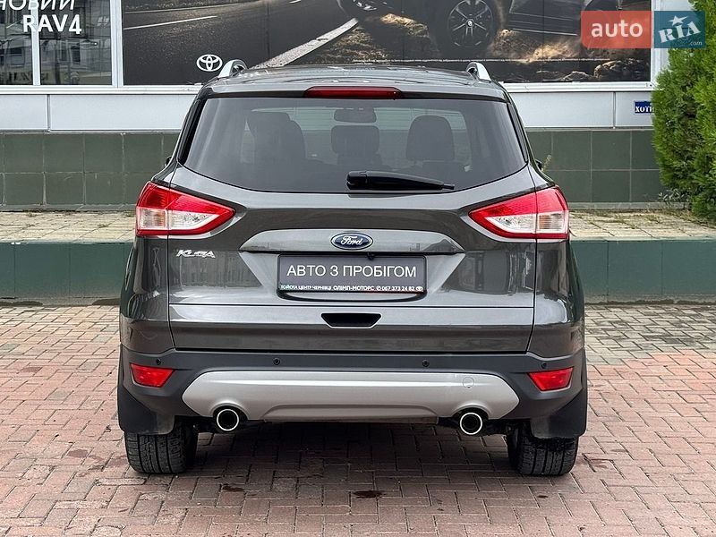 Позашляховик / Кросовер Ford Kuga 2015 в Чернівцях