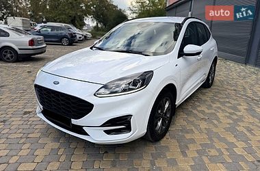 Позашляховик / Кросовер Ford Kuga 2021 в Чернігові