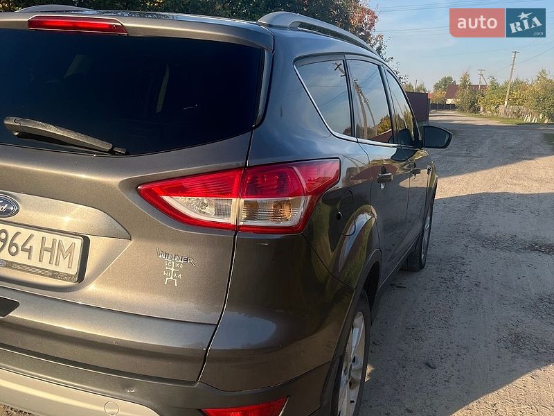 Внедорожник / Кроссовер Ford Kuga 2013 в Рокитном