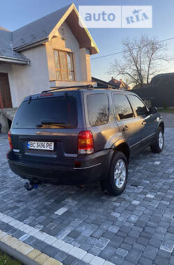 Внедорожник / Кроссовер Ford Maverick 2004 в 