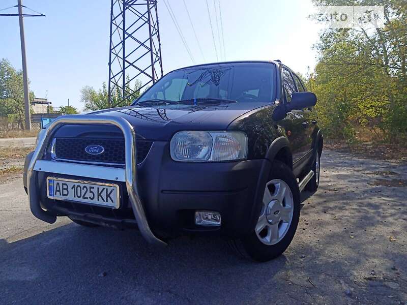 Позашляховик / Кросовер Ford Maverick 2003 в Мені