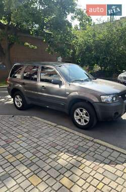 Внедорожник / Кроссовер Ford Maverick 2005 в Полтаве