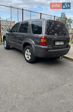 Внедорожник / Кроссовер Ford Maverick 2005 в 