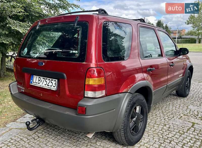 Внедорожник / Кроссовер Ford Maverick 2003 в Костополе
