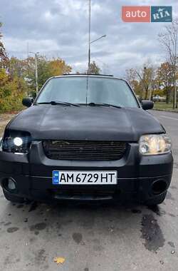 Внедорожник / Кроссовер Ford Maverick 2005 в 