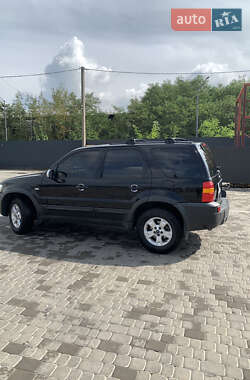 Внедорожник / Кроссовер Ford Maverick 2005 в 