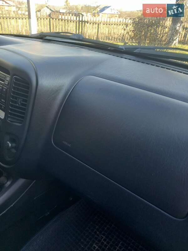 Позашляховик / Кросовер Ford Maverick 2005 в Калуші фото 12 Позашляховик / Кросовер Ford Maverick 2005 в Калуші