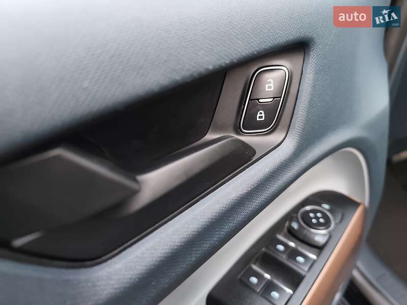 Пікап Ford Maverick 2021 в Кам'янському