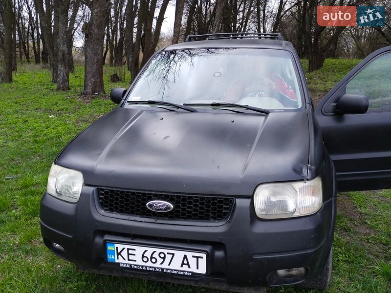 Внедорожник / Кроссовер Ford Maverick 2002 в Магдалиновке