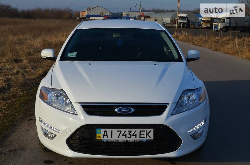 Седан Ford Mondeo 2012 в Киеве