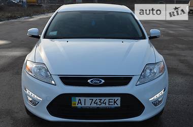 Седан Ford Mondeo 2012 в Киеве